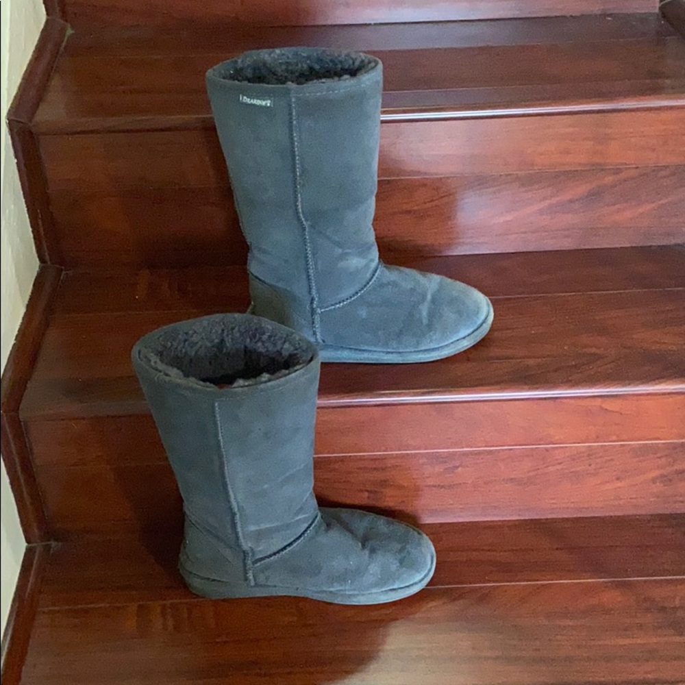 Bearpaw boots